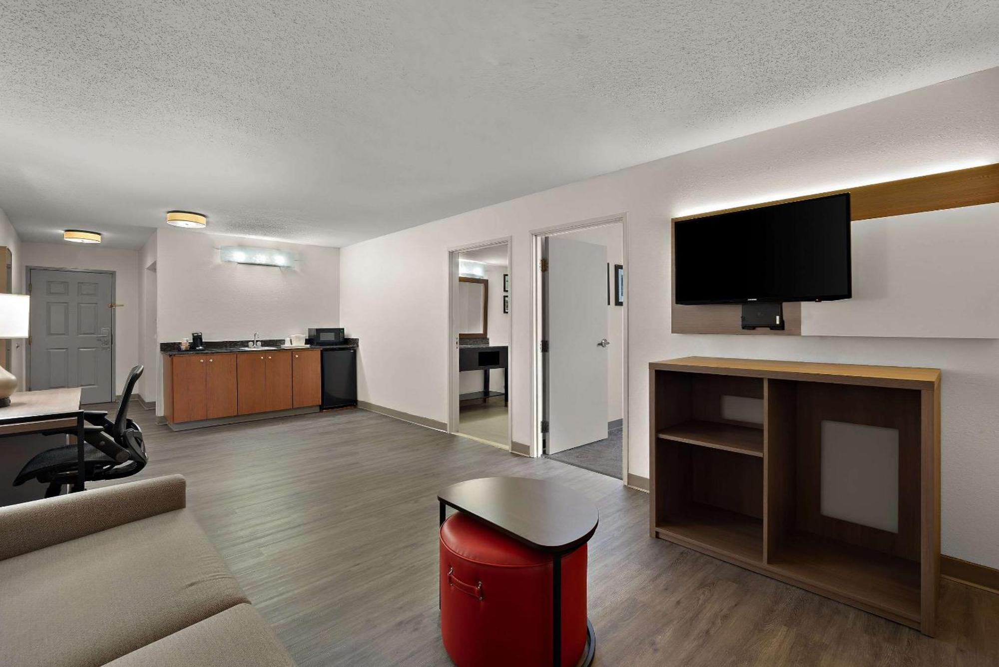 Comfort Inn & Suites Santee I-95 Bagian luar foto