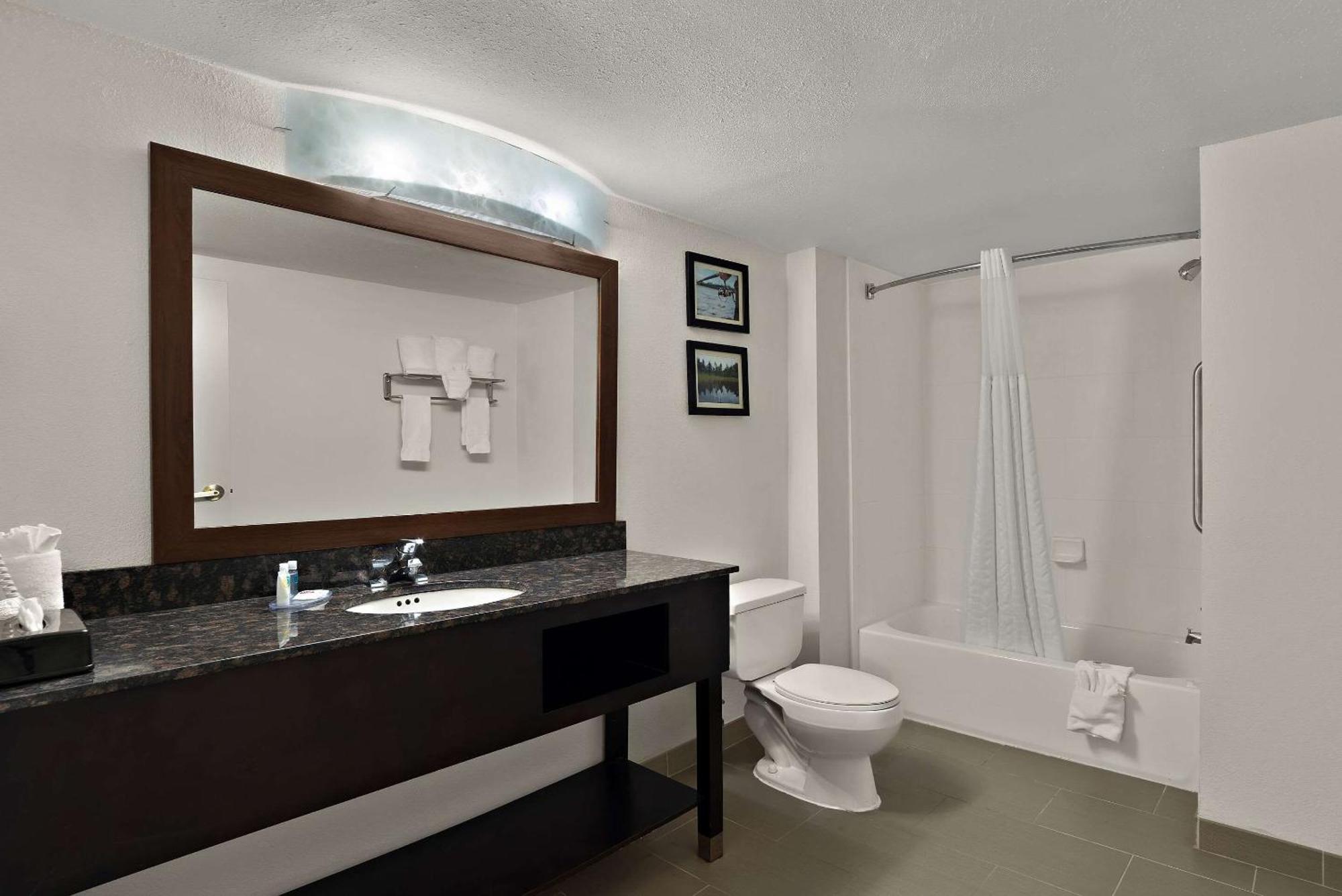 Comfort Inn & Suites Santee I-95 Bagian luar foto