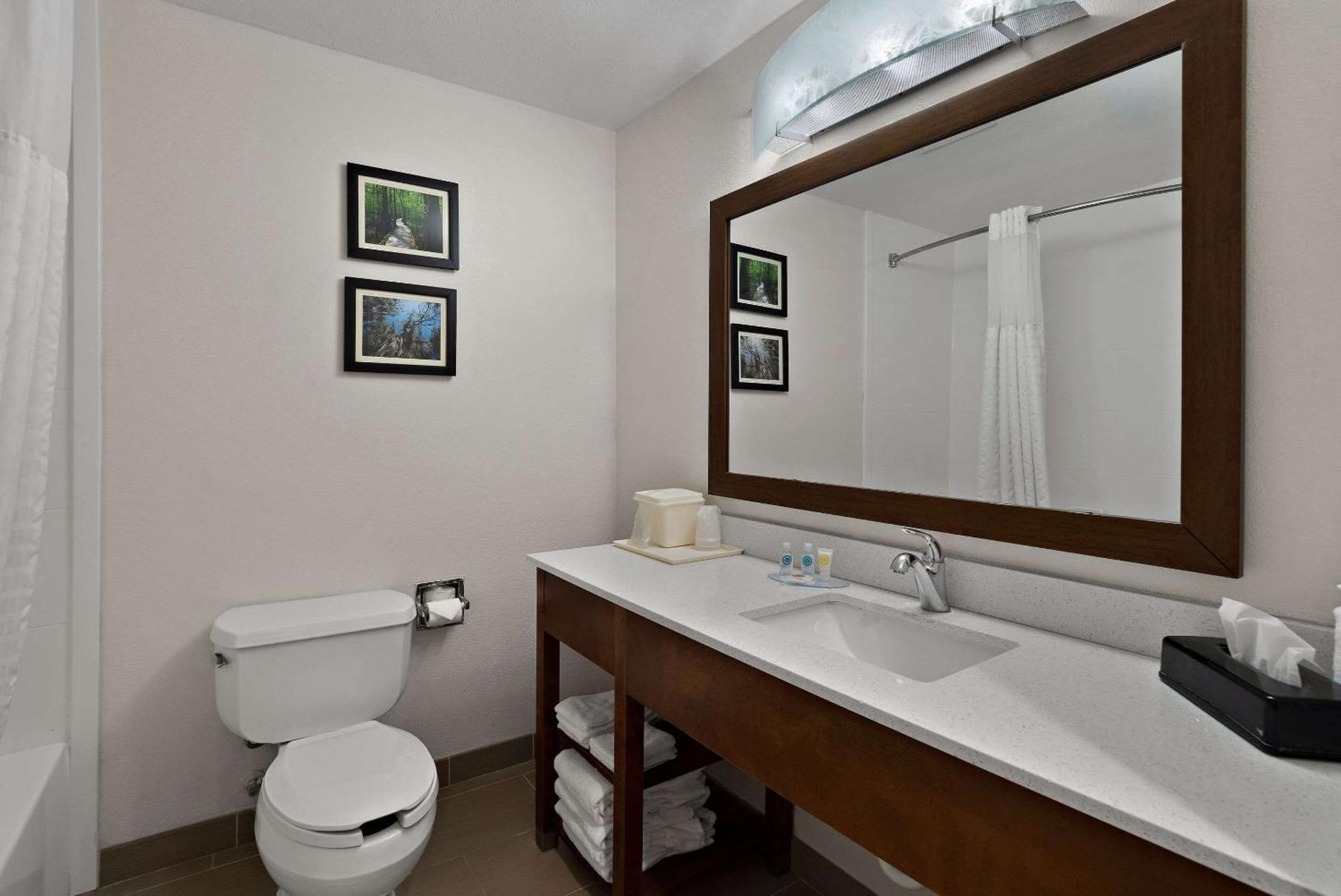 Comfort Inn & Suites Santee I-95 Bagian luar foto