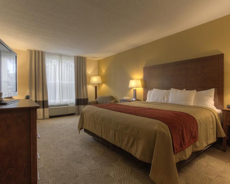 Comfort Inn & Suites Santee I-95 Bagian luar foto