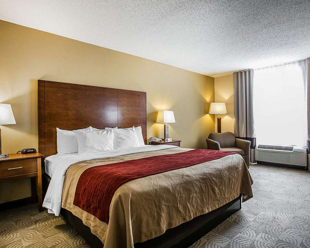 Comfort Inn & Suites Santee I-95 Ruang foto