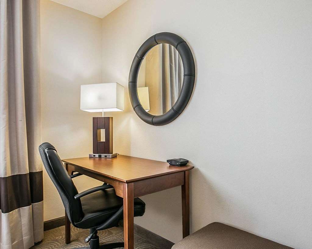 Comfort Inn & Suites Santee I-95 Ruang foto
