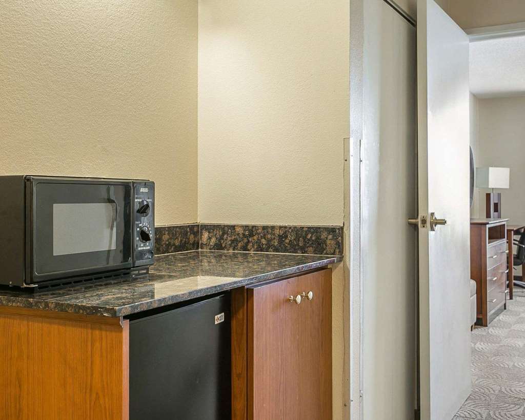Comfort Inn & Suites Santee I-95 Ruang foto